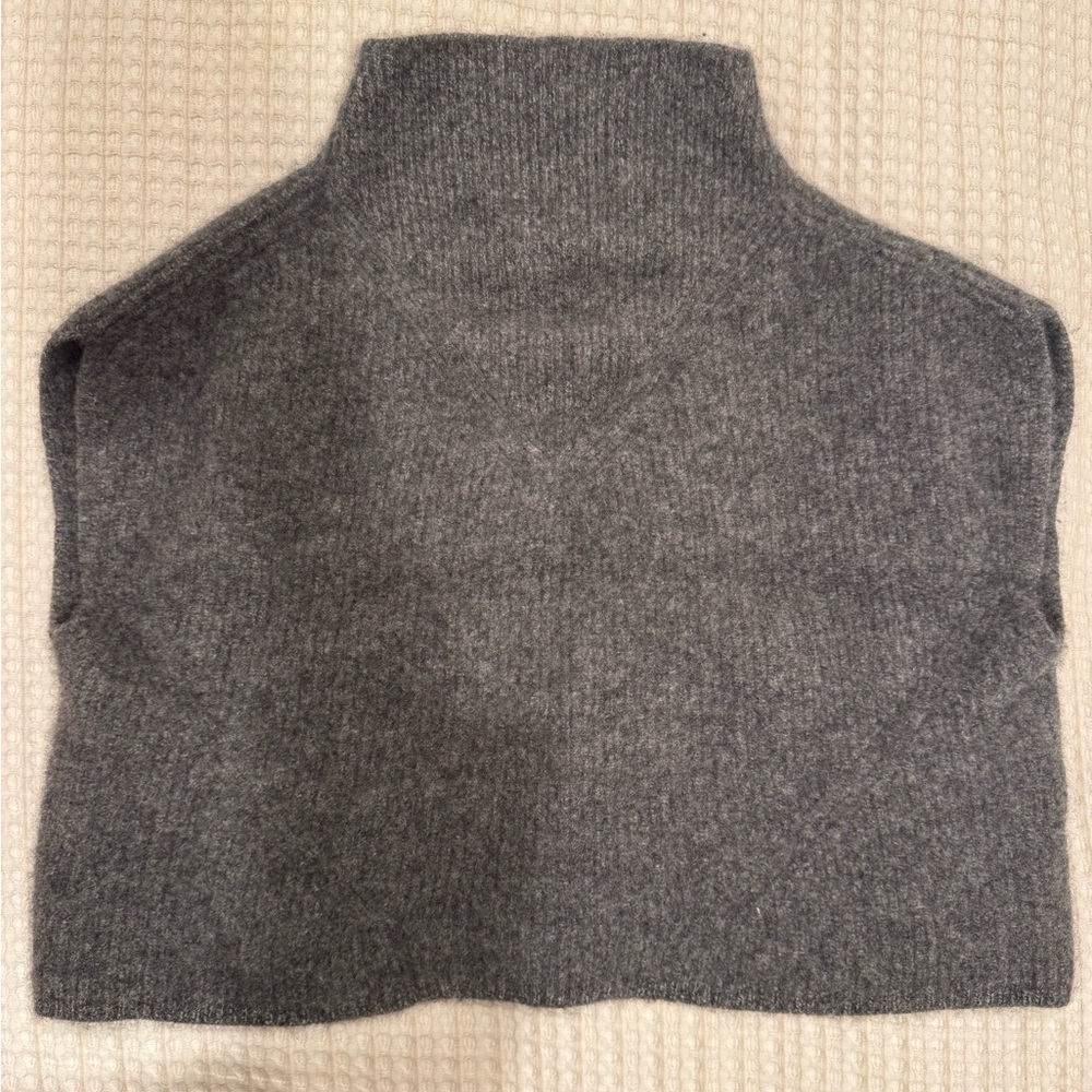 Grey Sleeveless Mock Neck Women's Cropped Sweater Vest
